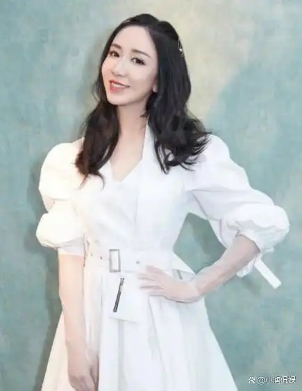 整容失败的女明星中国_娱乐圈整容失败女星_整容后遗症女星